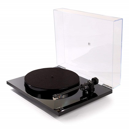 Rega - Planar 1 Plus (Must/Black) Rega - Planar 1 Plus (Must/Black)